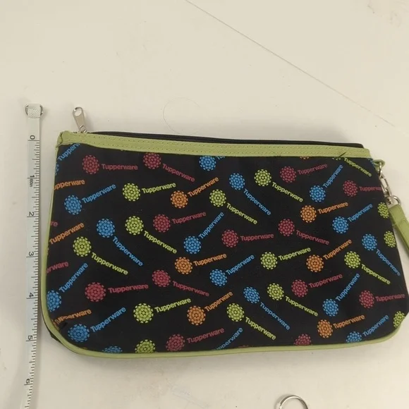 NEW TUPPERWARE wristlet accessories bag with zipper - Picture 6 of 6